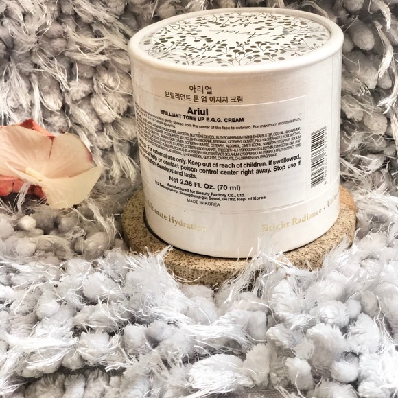 New with tags ARIUL BRILLIANT TONE UP E.G.G CREAM - Picture 2 of 6